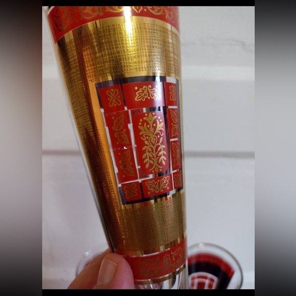MCM vintage 60’s set of 4 Libbey’s Pilsner, beer, footed flutes, red & gold 10oz - Picture 14 of 17
